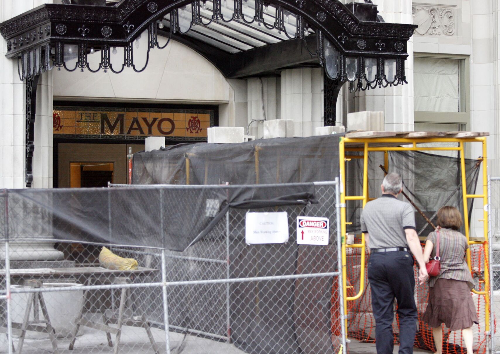 Mayo Hotel